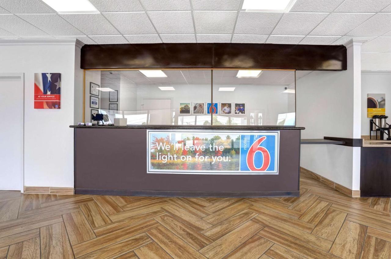 Motel 6-Jacksonville, Nc Exterior photo